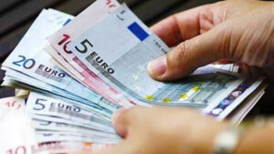 Πληρωμή επιδόματος 100 ευρώ: Όλα όσα πρέπει να γνωρίζετε