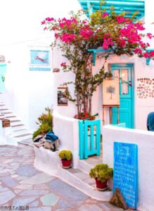 Ανακαλύπτοντας την Τήνο: Ένα Διαμάντι της Κυκλάδας