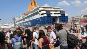 Απαγορευτικό Απόπλου Λόγω Μποφόρ: Κρίσιμη Κατάσταση για τις Θαλάσσιες Μεταφορές