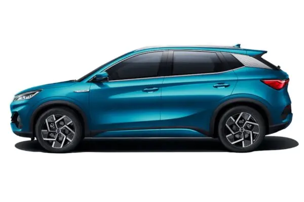 BYD: Ηγέτης στην Ηλεκτροκίνηση και Καινοτομία