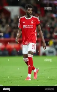 Nottingham Forest: Μια Ιστορία Ποδοσφαίρου και Αναγέννησης