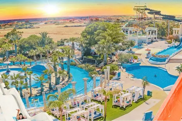Waterworld: Η Εμπειρία στο Υδάτινο Θεματικό Πάρκο