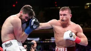 Canelo Alvarez: Ο Βασιλιάς της Πυγμαχίας