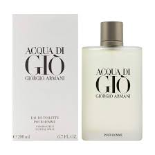 Η Ιστορία του Giorgio Armani και η Επίδρασή του στη Μόδα