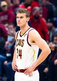 O Lauri Markkanen και η Καριέρα του στο NBA