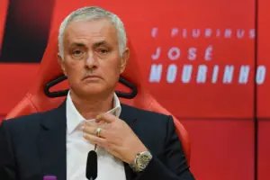 Η Καριέρα και η Επιρροή του Ζοσέ Μουρίνιο στο Ποδοσφαιρο