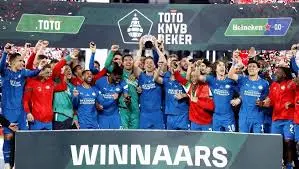 PSV – Ajax: Μια σπουδαία ποδοσφαιρική αντιπαλότητα