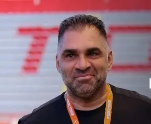 Σταύρος Δημοσθένους: Σημαντική Προσωπικότητα της Νεοελληνικής Πολιτικής