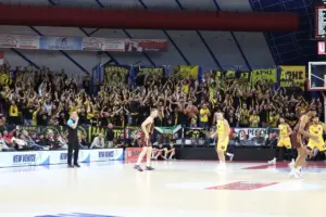 Λάουρα Κοβέσι: Μια ηγετική μορφή κατά της διαφθοράς