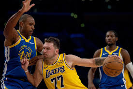 Η Καυτή Αντιπαράθεση Lakers vs Warriors: Μια Ανασκόπηση