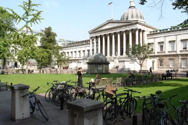 Γνωριμία με την UCL: Ένα Παγκόσμιο Κέντρο Εκπαίδευσης