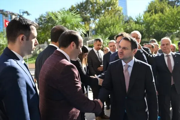 Ακίν Γκιούρλεκ: Μια ματιά στην καριέρα του