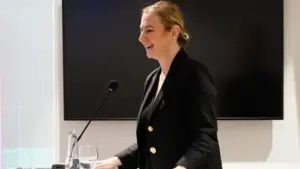 Η Aylin Ataay Saybaşılı και η Επιρροή της στη Σύγχρονη Τέχνη