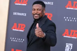Chris Tucker: Η Εξέλιξή του στη Ραχοκοκαλιά της Κωμωδίας