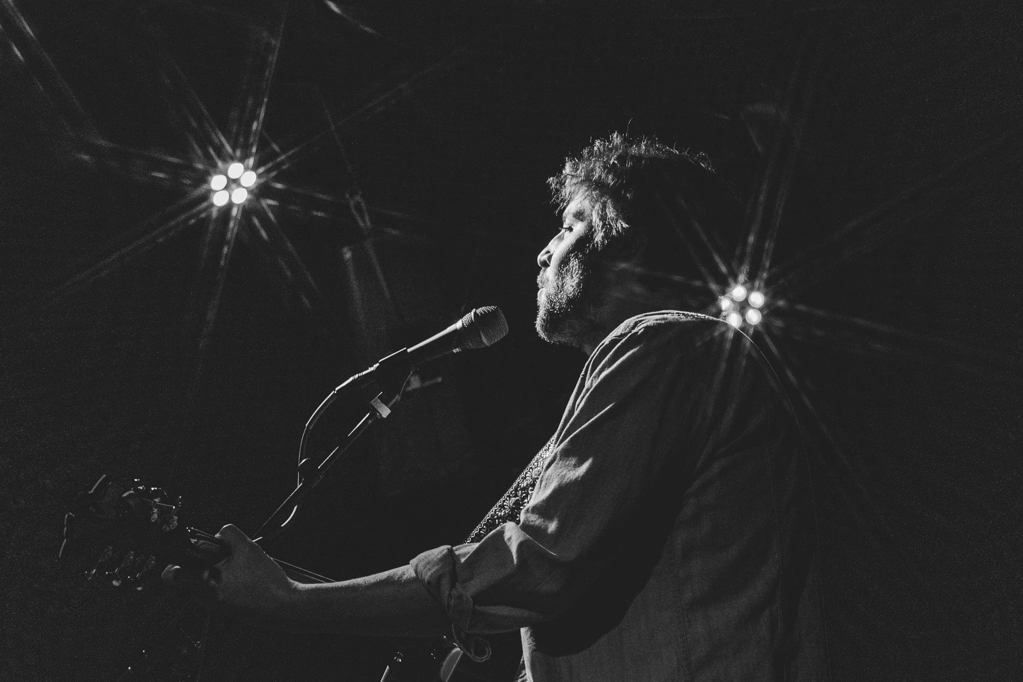 Josh Radnor: Μια Ματιά στη Ζωή και την Καριέρα του