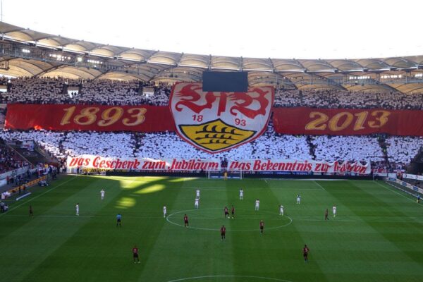 Στη Σκηνή: Stuttgart FC και Η Πρόοδος της Στη Bundesliga