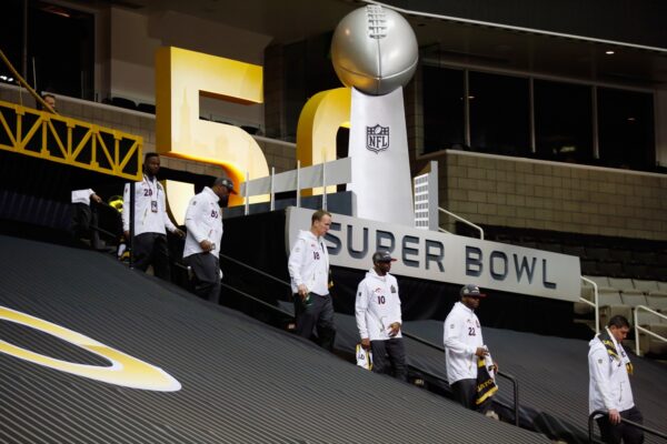Super Bowl Live: Η Δύναμη της Αθλητικής Παράδοσης