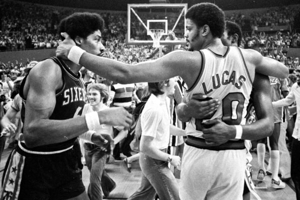 Trail Blazers και 76ers: Μια Σημαντική Αναμέτρηση