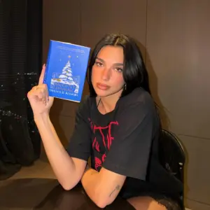 dua lipa — GR news