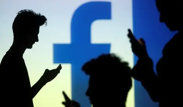 facebook — GR news