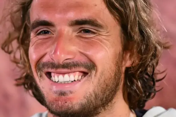 stefanos tsitsipas — GR news