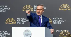 χακάν φιντάν — GR news